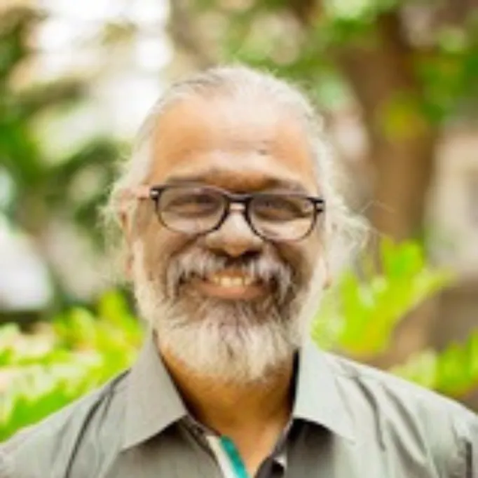 Dr_Etienne_Rassendren